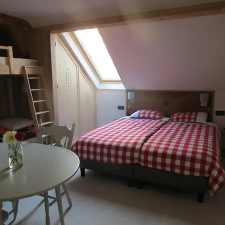 Pergama فندق مبيت وإفطار 3*